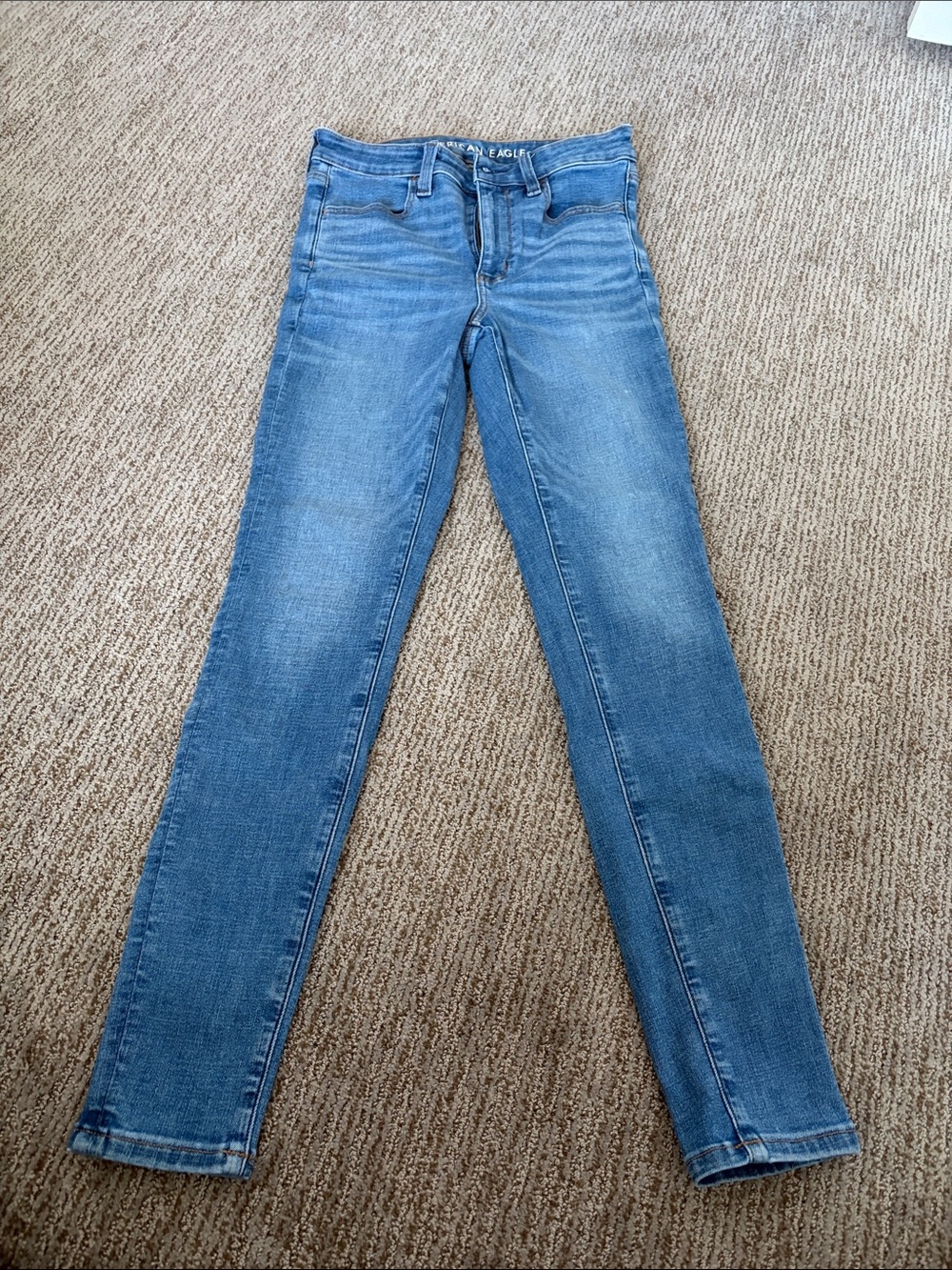 American Eagle Outfitters Light Blue Skinny Jeans